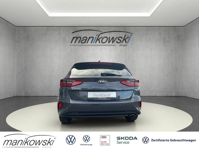 Kia - Cee'd 1.6CRDI *Platinum Edition*SHA+BT+CarPlay+LED+Keyless+RFK+Stzhzg+_4