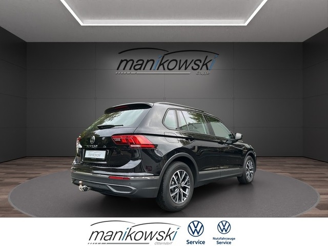 VW - Tiguan 2.0TDI 150PS DSG AHK+Kamera+ 17Alu+Ambiente+Navi+Ladeboden_5