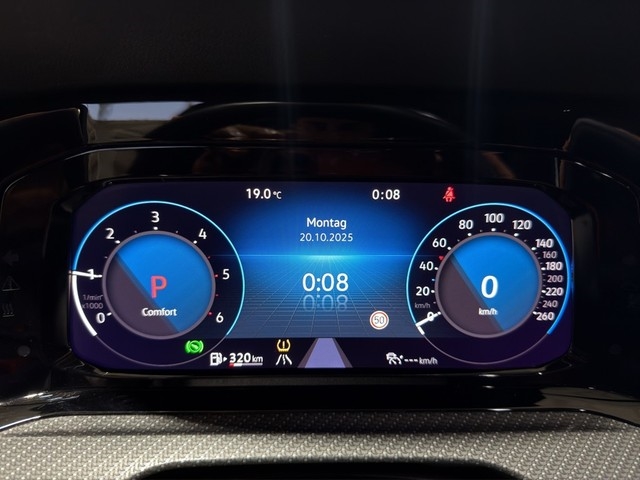 VW - Golf VIII Var. 2.0 TDI 150 PS DSG *R-LINE*AHK LED NAVI_10