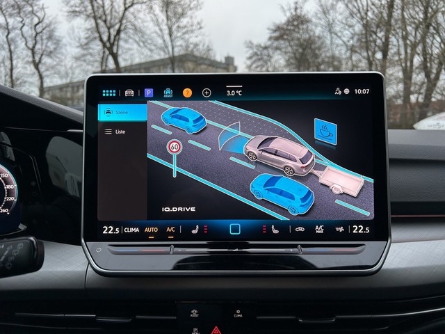 VW - Golf Variant VIII 1.5TSI 150PS DSG AHK+ el.Klappe+ACC+AppConnect+Navi+LED-Plus_20