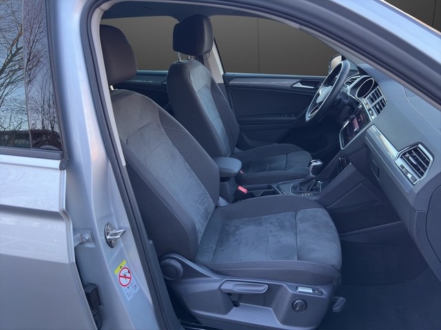 VW - Tiguan Life 2.0TDI DSG ACC+Kamera+ TravelAssist+Ergositze+AppConnect+_15