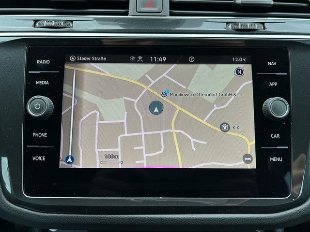 VW - Tiguan 2.0TDI 150PS DSG AHK+Kamera+ 17Alu+Ambiente+Navi+Ladeboden_21