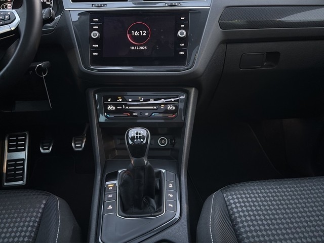 VW - Tiguan 1.5 TSI 131 PS *UNITED*AHK PANO NAVI LED_13