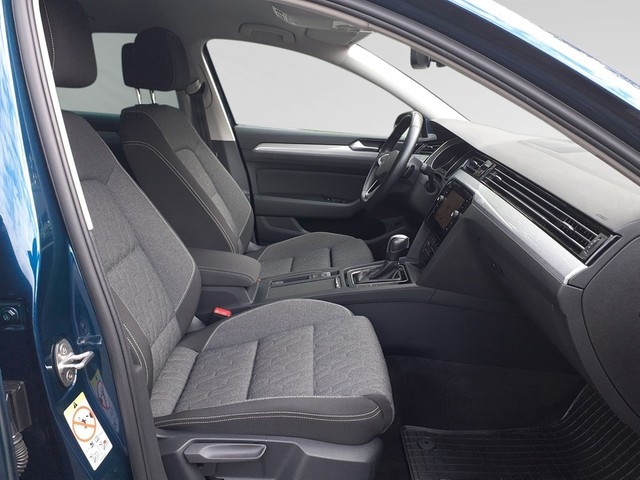 VW - Passat Variant 2.0TDI Business DSG+AHK+ Navi+AppCon.+TravelAssist+Massage+Kamera_5
