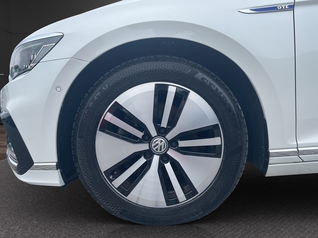 VW - Passat Variant GTE DSG *R-Line*AHK+PanoD+HUD+RFK+Keyless+Navi+BT+Stdhzg+LED+ACC+_18