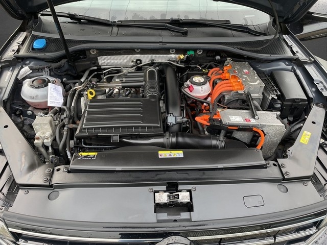 VW - Passat Variant GTE DSG *R-Line/ Business Premium- Paket*Navi+BT+LED+RFK+ACC+Stzhzg+Klima3Z+LWS+_17