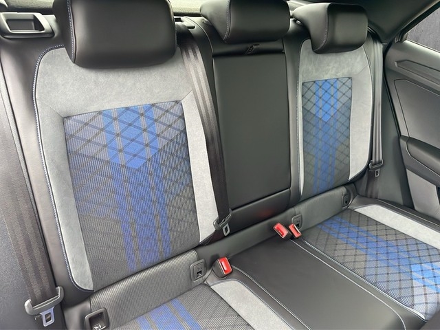 VW - T-Roc R 4Motion DSG *Black-Style*PanoD+SWA+Keyless+Navi+BT+BeatsAudio+RFK+ACC+Stzhzg+_15