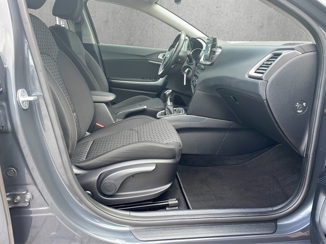 Kia - Cee'd 1.6CRDI *Platinum Edition*SHA+BT+CarPlay+LED+Keyless+RFK+Stzhzg+_14