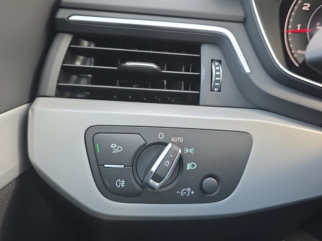 Audi - A4 Avant 45 TFSI quattro S-line 19Alu+LED+ Soundsystem+el.Klappe+Navi+++_22