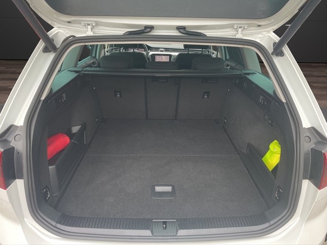 VW - Passat Variant GTE DSG *R-Line*AHK+PanoD+HUD+RFK+Keyless+Navi+BT+Stdhzg+LED+ACC+_16