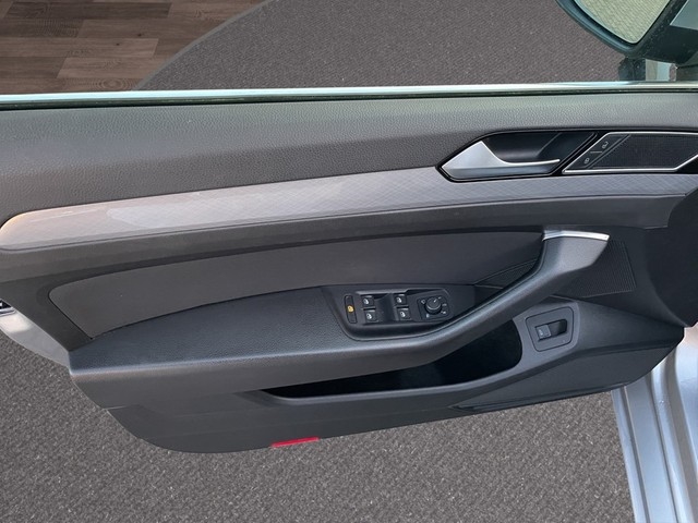 VW - Passat Variant 2.0TDI DSG *Business*_10