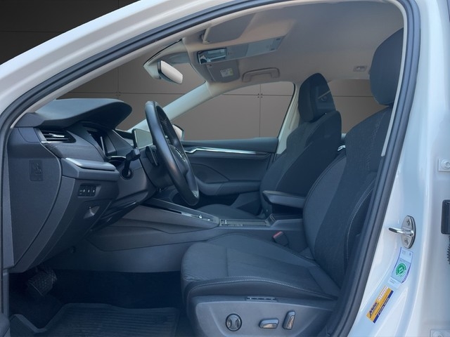 Skoda - Octavia Combi 2.0TDI DSG *Style*HUD+Navi+Stdhzg+LED+_9