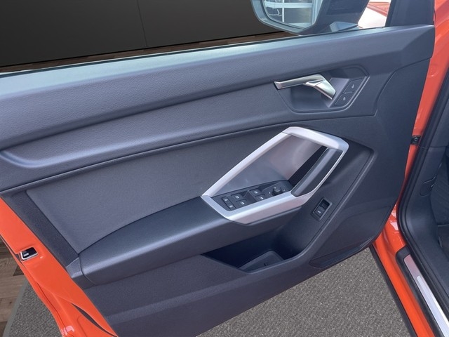 Audi - Q3 35TDI S-tronic *advanced/ Black PaketVirtualC+Sound+BT+ACC+PDC+19Zoll+Stzhzg+_10