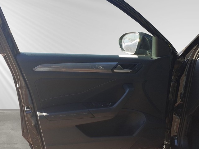VW - T-Roc Style 150PS DSG AHK+GJR+NAVI +AppConnect+LED+ACC+BusinessPaket_9