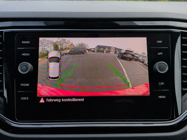 VW - T-Roc R 4Motion +20Alu+Akrapo+DCC+ Beats+Keyless+Kamera+el.Klappe+Leistungssteigerung 250KW / 340PS_19