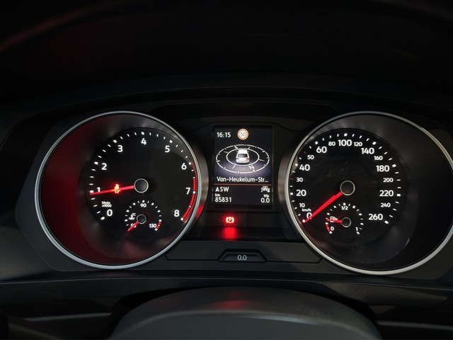 VW - Tiguan 1.5 TSI 131 PS *UNITED*AHK PANO NAVI LED_10