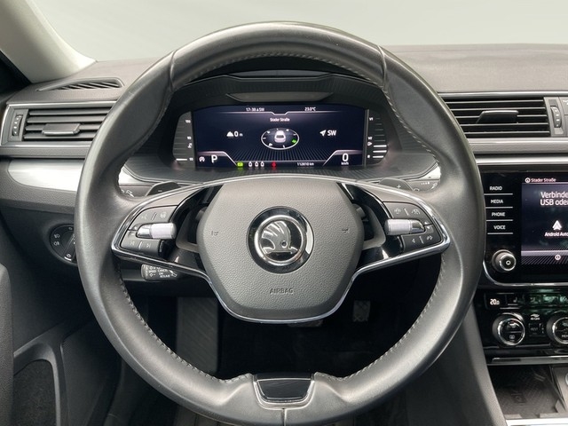 Skoda - Superb Combi Ambition DSG AHK+el.Klappe +Kamera+SmartLink+Sideassist+ACC+_12