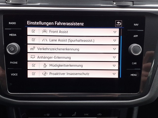 VW - Tiguan Life 2.0TDI DSG AHK+Navi+Kamera DAB+Ambi-Light+ACC+++_24