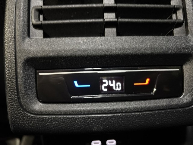 VW - Golf VIII 1.5 eTSI *GOAL*NAVI LED ACC_11