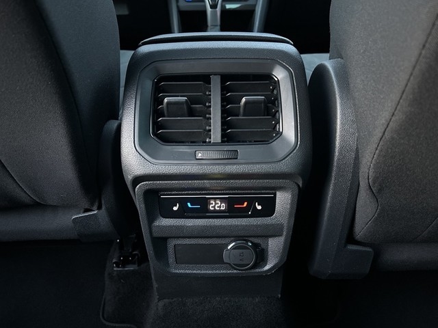 VW - Tiguan Elegance 2.0TDI DSG Pano+IQ.Light +Kamera+18Alu+el.Klappe+AppConnect_23