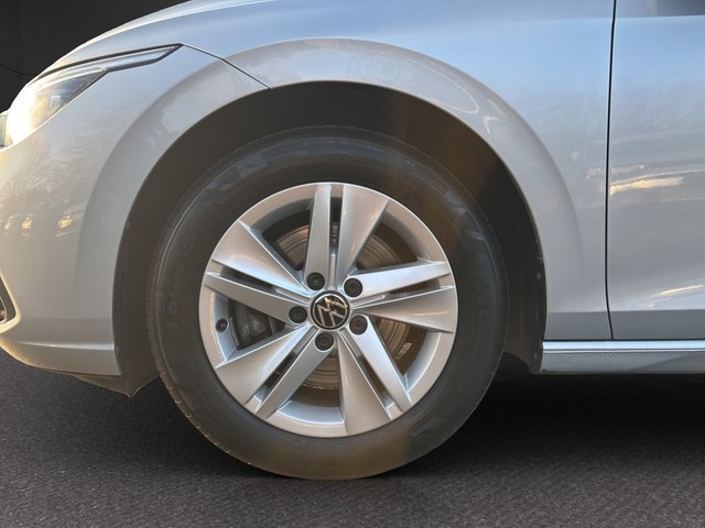 VW - Golf Variant VIII 2.0 TDI DSG *LIFE*LED NAVI APP_17