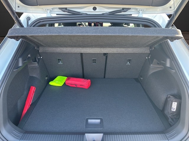 VW - T-Roc 1.5 eTSI 150 PS DSG *R-LINE*AHK ACC LED_15