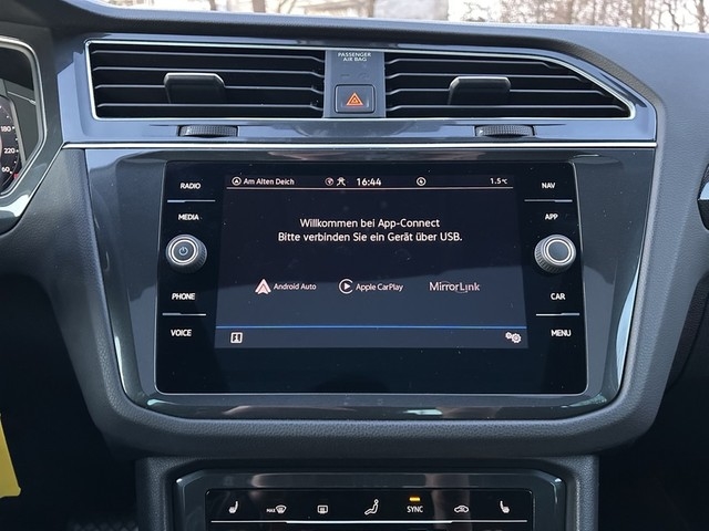 VW - Tiguan Elegance 2.0TDI DSG Pano+IQ.Light +Kamera+18Alu+el.Klappe+AppConnect_21