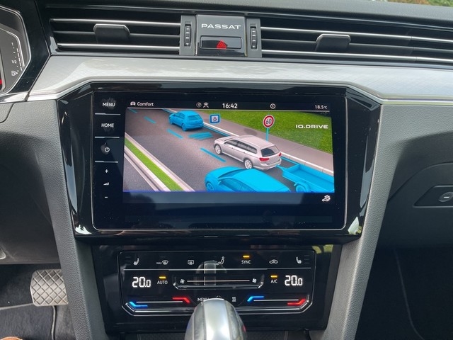 VW - Passat Variant 2.0TDI DSG+AHK+Standheizung +Pano+Sound+AreaView+Navi+++_18