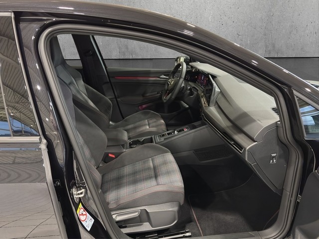 VW - Golf GTI VIII 2.0 TSI 245 PS DSG -ACC NAVI KAMERA_14
