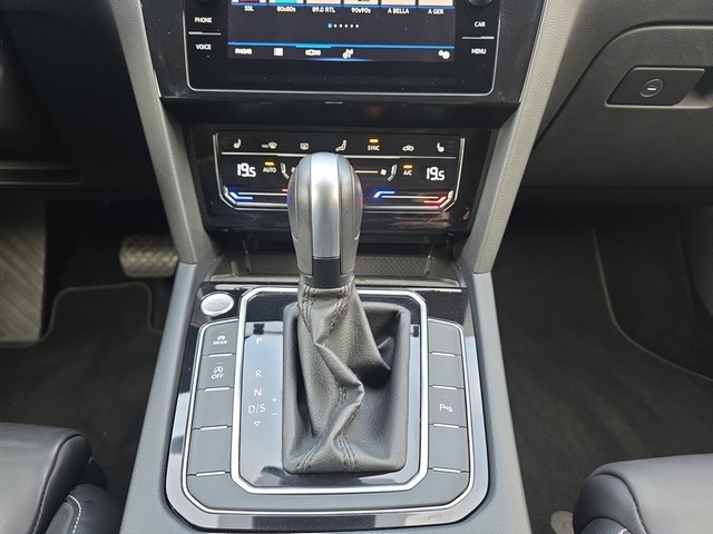 VW - Passat Variant R-Line 2.0TDI 200PS DSG+Leder +Kamera+elektr.Klappe+Navi+_12