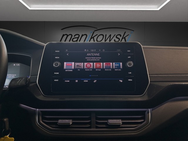 VW - T-Cross R-Line 150PS DSG AHK+Matrix+ Kamera+IQ.Drive+Navi+GJR+AppConnect_14