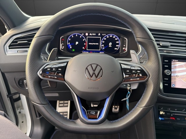 VW - Tiguan R 320 PS DSG 4M RMATRIX DCC ACC 20_9