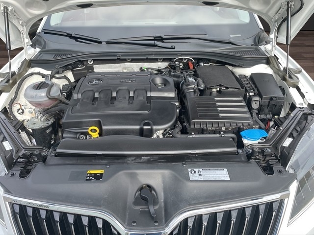 Skoda - Superb 2.0TDI DSG *Laurin & Klement*Navi+BT+RFK+ACC+Leder+Stzhzg+Stzbelü+Xenon+_17