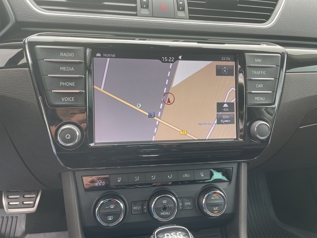 Skoda - Superb 2.0TDI DSG *Laurin & Klement*Navi+BT+RFK+ACC+Leder+Stzhzg+Stzbelü+Xenon+_13