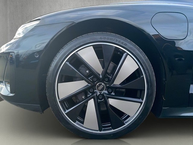 Audi - e-tron GT quattro *HUD+PanoD+RFK+B&O+21Zoll+ACC+_18