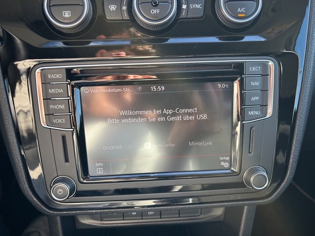 VW - Caddy 1.4 TSI 125 PS DSG *ALLTRACK*NAVI ACC APP_27