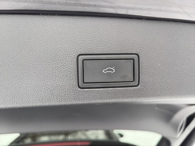 VW - Golf Variant VIII R-Line 2.0TSI BlackStyle Standheizung+IQ.Light+Keyless+Kamera+el.Klappe+_19