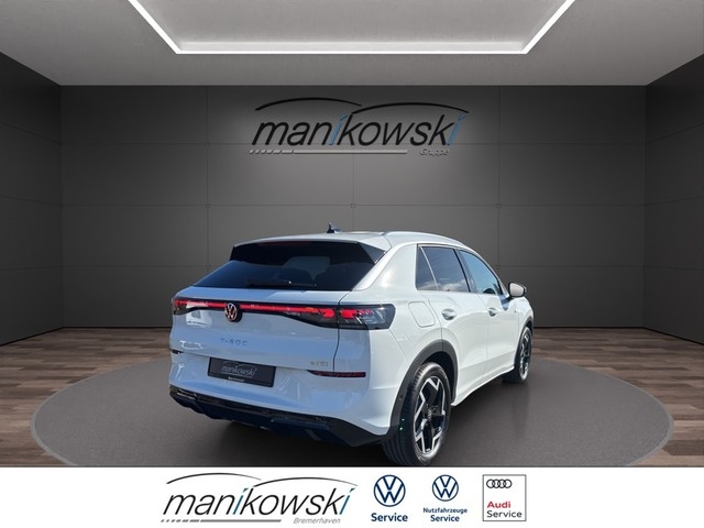 VW - T-Roc 1.5 eTSI 150 PS DSG *R-LINE*AHK ACC LED_5