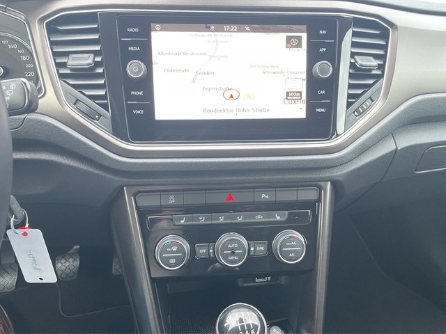 VW - T-Roc 1.5TSI *Style/R-Line*Navi+BT+LED+PDC+SHA+Stzhzg+GJR+_13