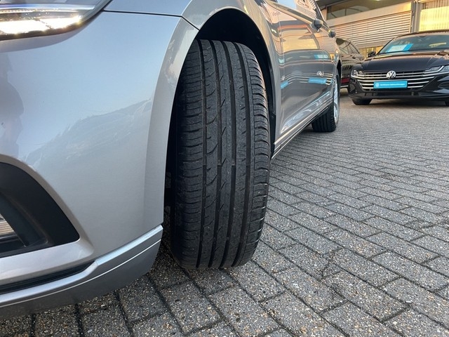 VW - Passat Variant 2.0TDI DSG *Business*_20