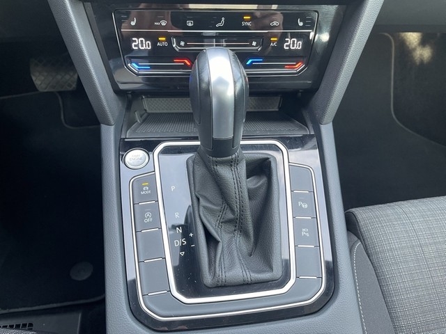 VW - Passat Variant 2.0TDI DSG+AHK+Standheizung +Pano+Sound+AreaView+Navi+++_12