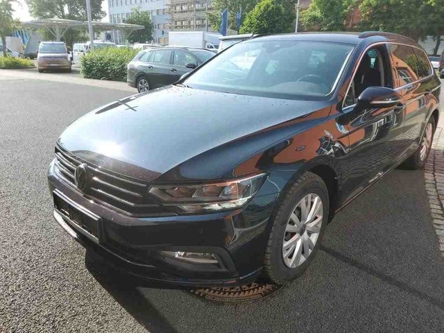 Volkswagen Passat Variant 2.0 TDI 150 PS DSG *BUSINESS*LED RFK ACC