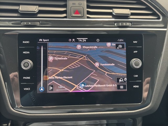 VW - Tiguan R 320 PS DSG 4M *R*BLACK STYLE MATRIX LED 20 ACC_14