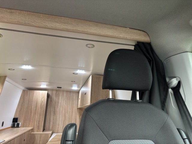 VW - Crafter 35 Kasten BF4 *SCHUMOTEC AUSBAU*_18