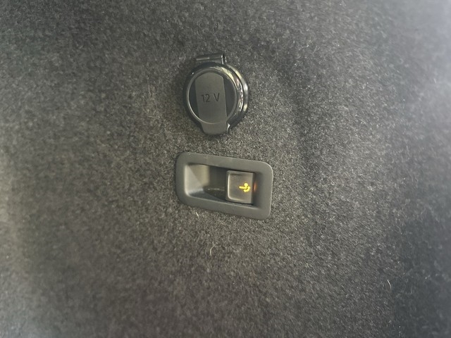 VW - Golf VIII Var. eTSI 190 PS DSG *R-LINE*AHK LED KAMERA ACC_15