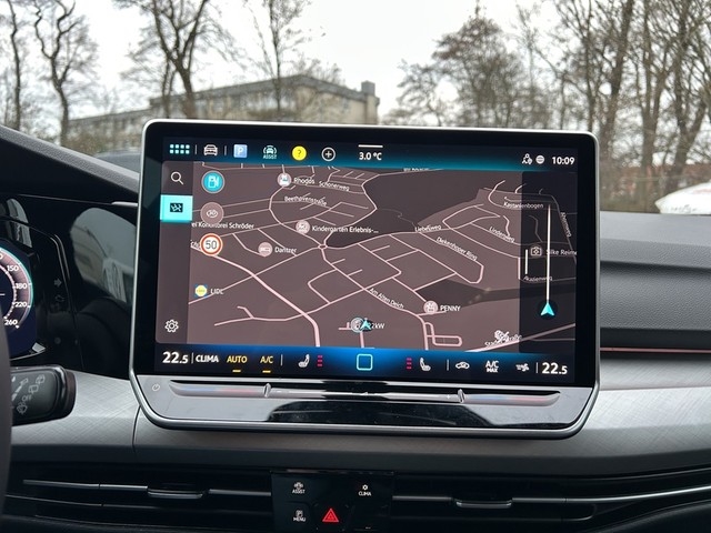 VW - Golf Variant VIII 1.5TSI 150PS DSG AHK+ el.Klappe+ACC+AppConnect+Navi+LED-Plus_24