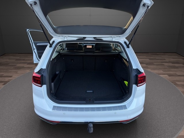 VW - Passat Variant GTE 218 PS DSG *GTE*AHK LED NAVI_16