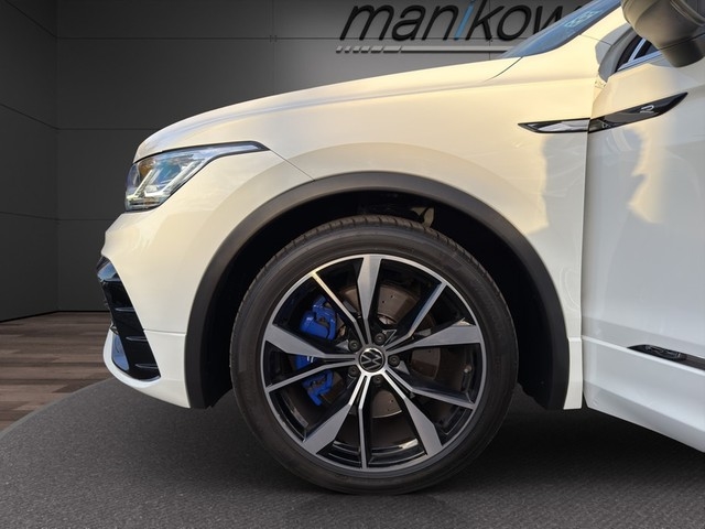 VW - Tiguan R 320 PS DSG 4M RMATRIX DCC ACC 20_17