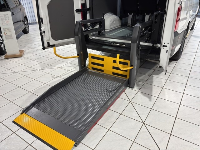 VW - Crafter 35 Kombi Hochdach 8-Sitzer Autom. Schoon - Linearlift_20