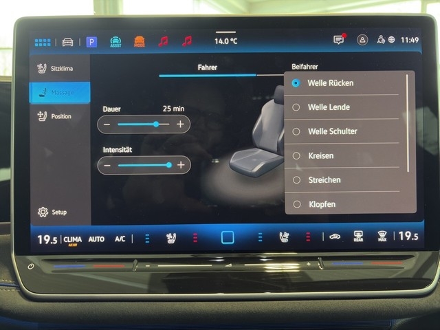 VW - Passat R-Line Signature 2.0TDI 19Alu+AHK +DCC+AreaView+IQ.Light+Soundsystem+_23